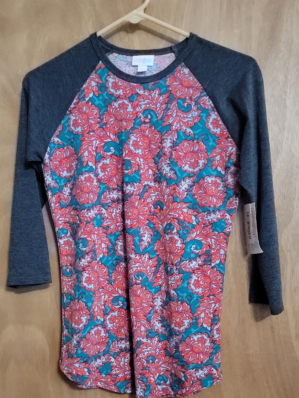 LuLaRoe Red and Green Floral Raglan Tee with Panels